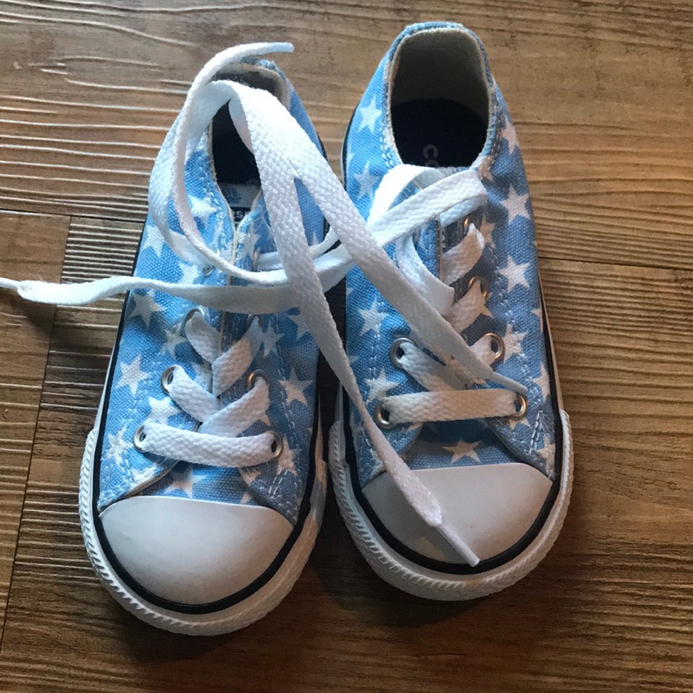 FINAL PRICE DROP!Brand new toddler converse size 7